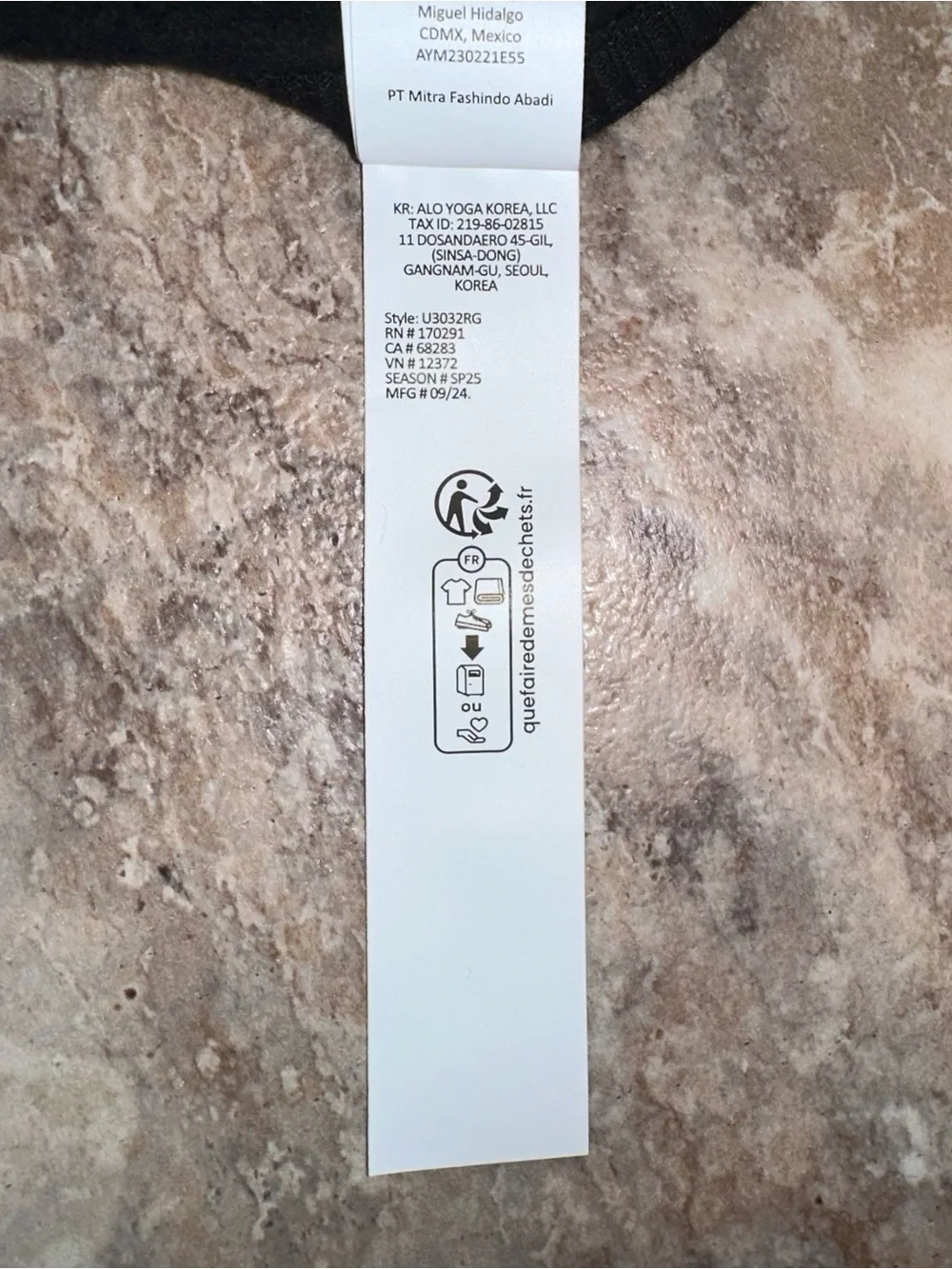 ALO Yoga nwt never